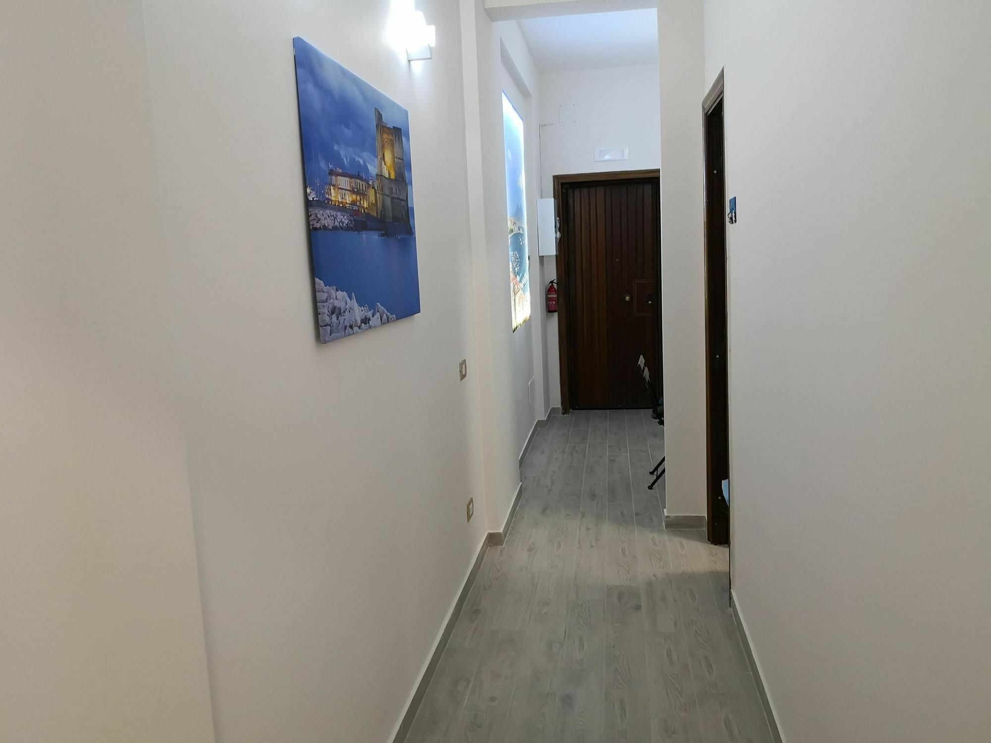 Bed and Breakfast Fenesta Vascia Neapel Exterior foto